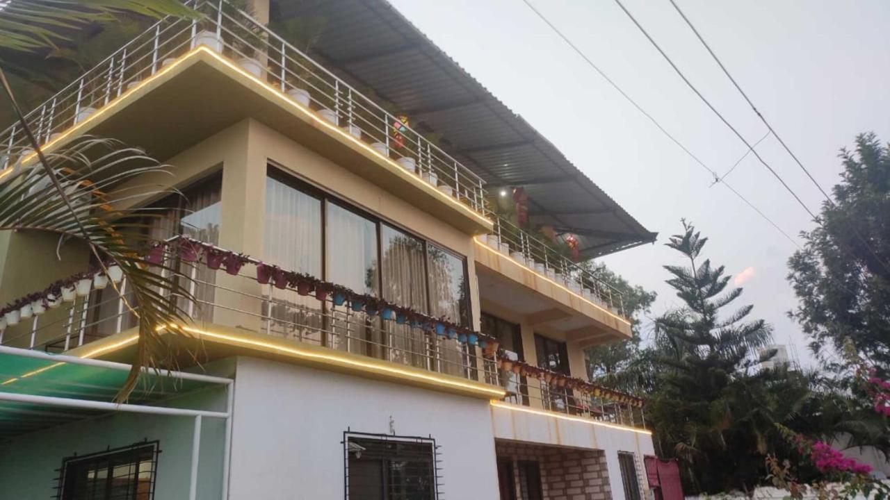 Strawberry County Hotel Panchgani Exterior photo